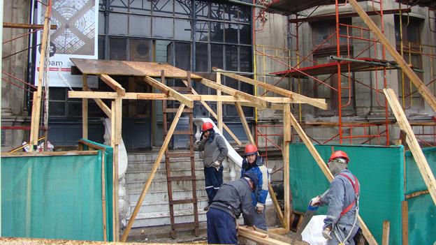 Trabajos de restauración exterior del museo