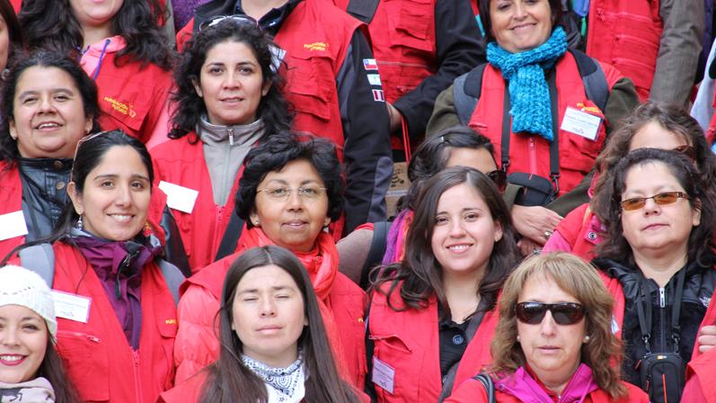 Grupo de profesoras y profesores