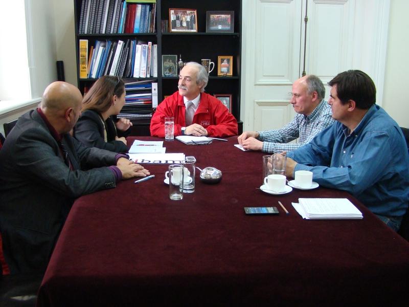 Reunión de trabajo en Intendencia Regional