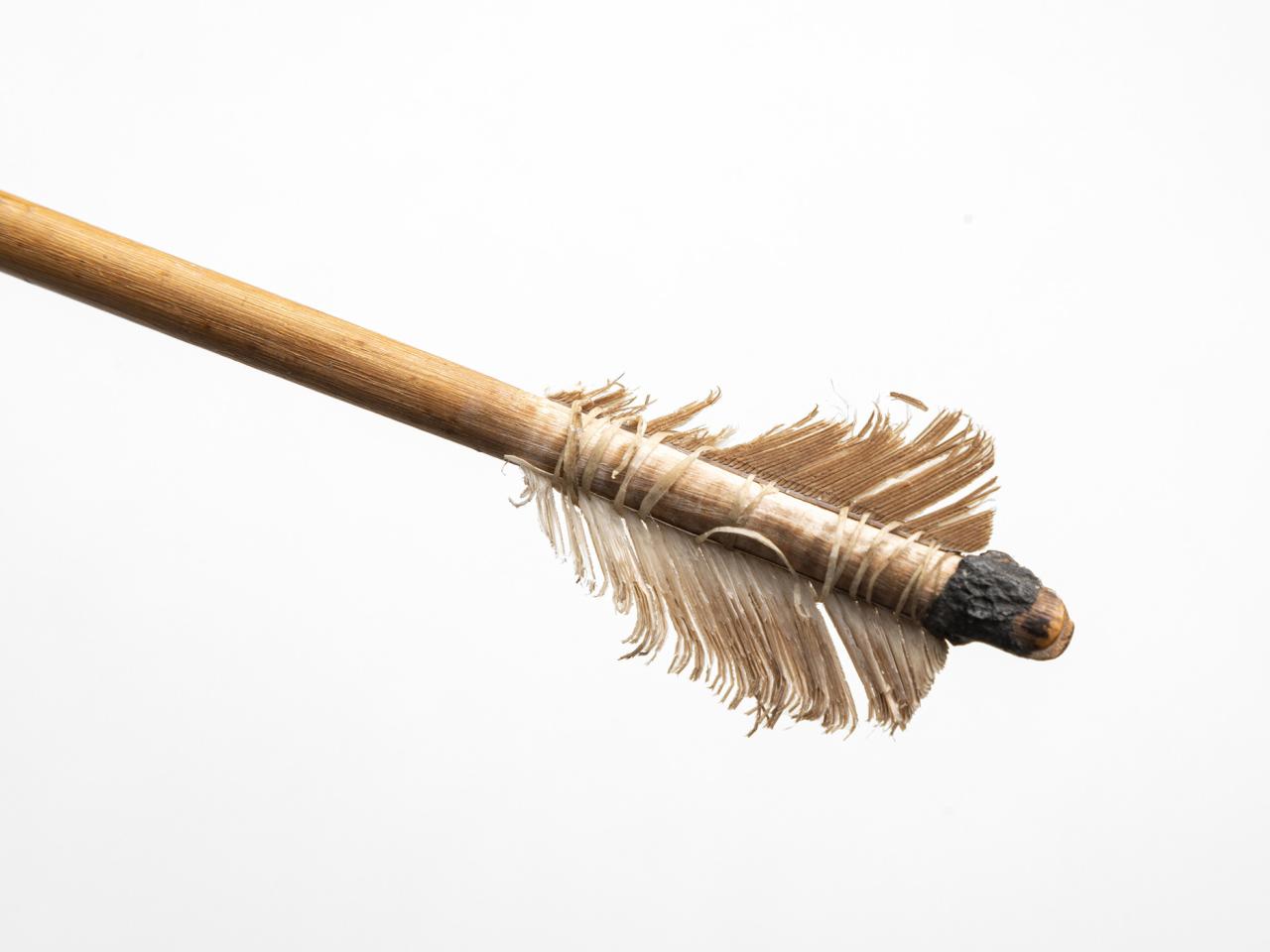 Flecha selknam (detalle de la base)