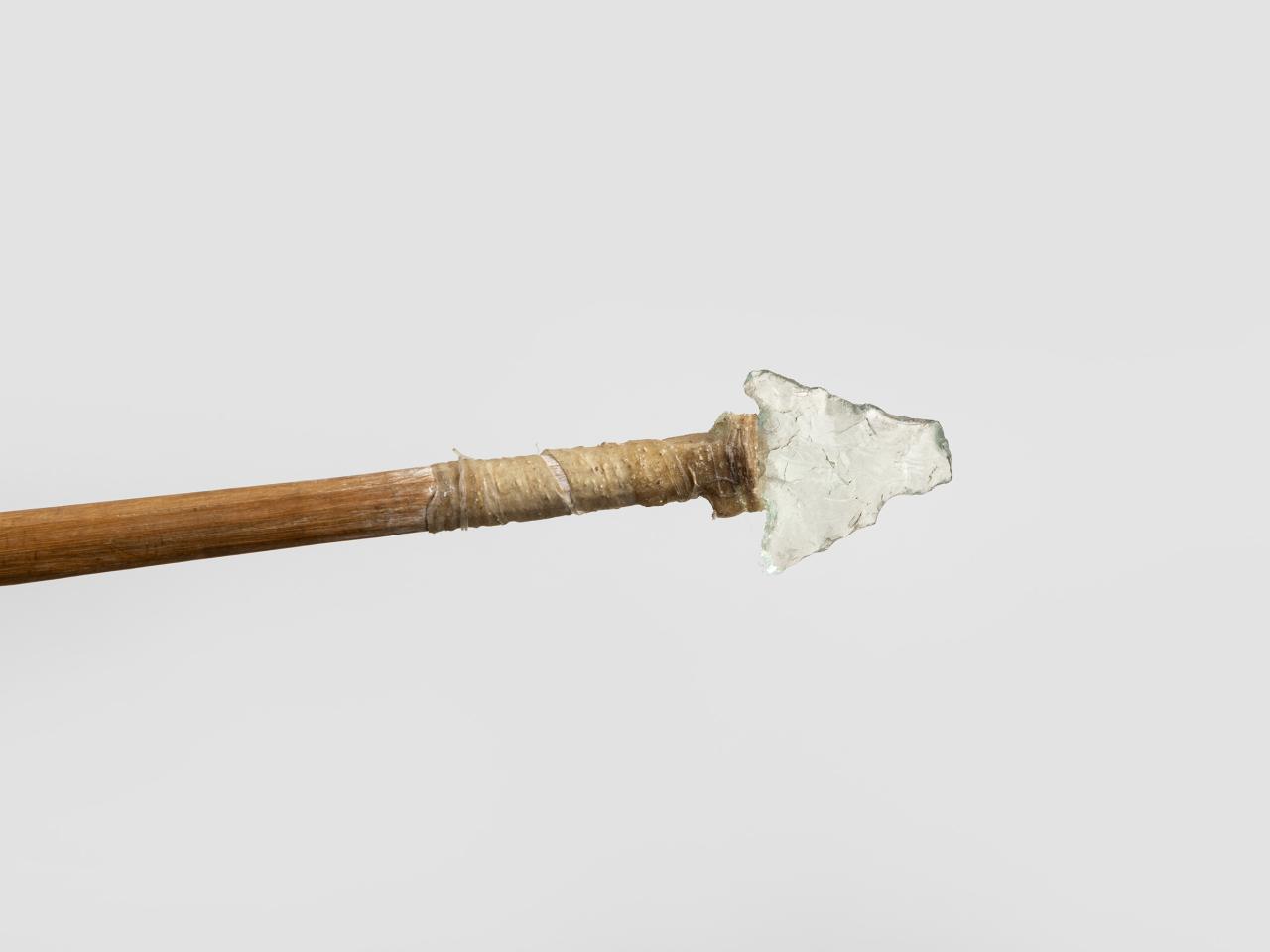 Flecha selknam (detalle del ápice)