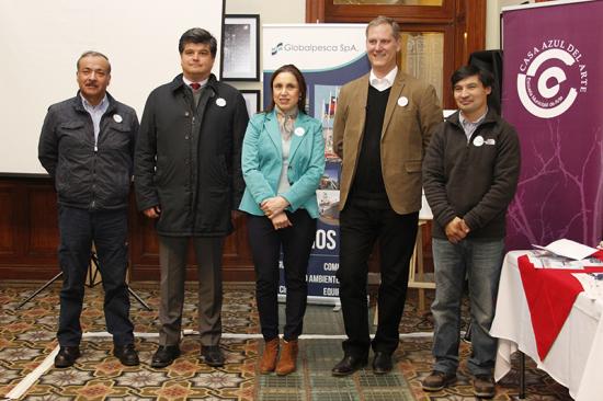 Autoridades en el lanzamiento del certamen.