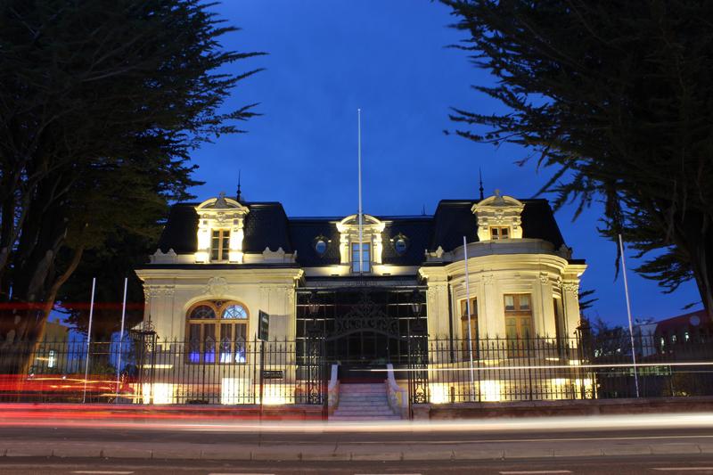 Fachada del Palacio Braun Menéndez