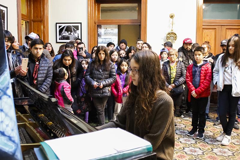 Pianista Pilar Delgado Pianista Pilar Delgado
