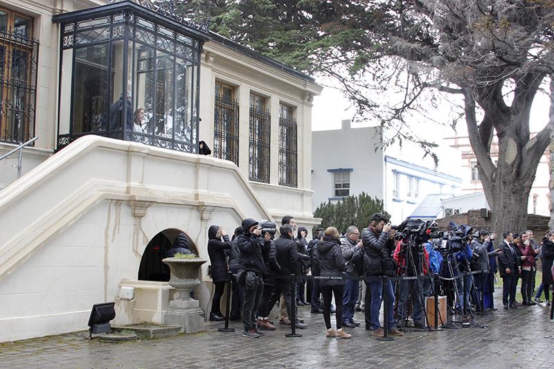 Público asistente y medios de comunicación