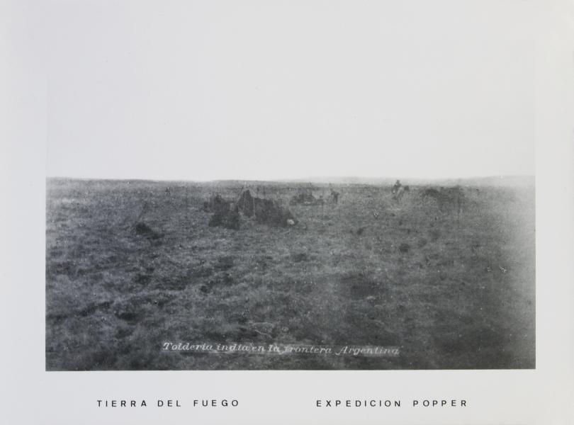 Toldería india en la frontera argentina, expedición Popper Toldería india en la frontera argentina, expedición Popper