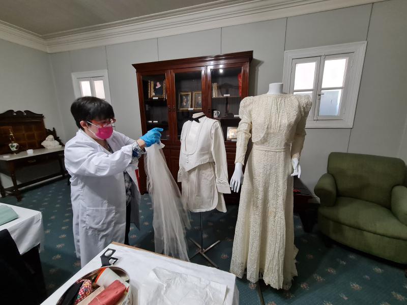 Montaje para la exposición ¿Cuánto hemos cambiado?